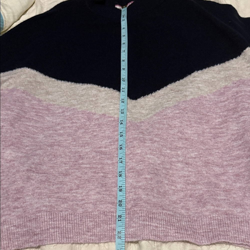 Andrée by Unit Women’s Chevron Colorblock Sweater – Navy, Cream & Blush Size M - Picture 6 of 7